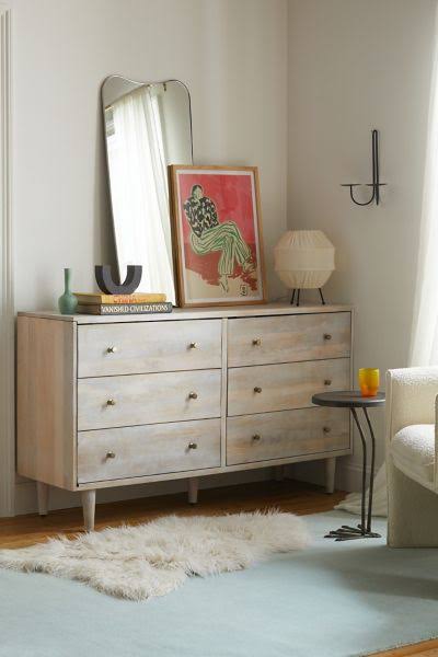 Amelia 6-Drawer Dresser in White at Urban Outfitters