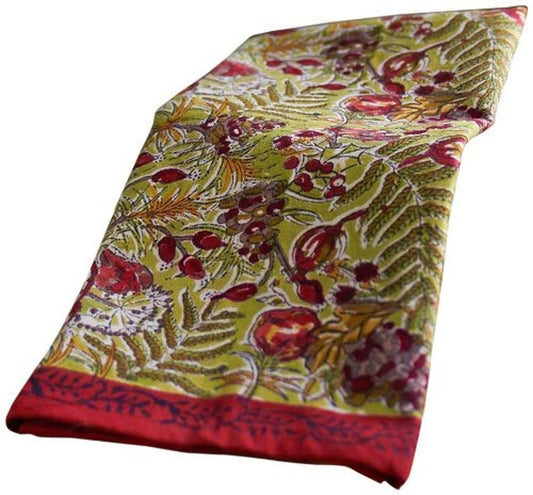 Winter Garden Wreath Red Green Tea Towel Couleur Nature